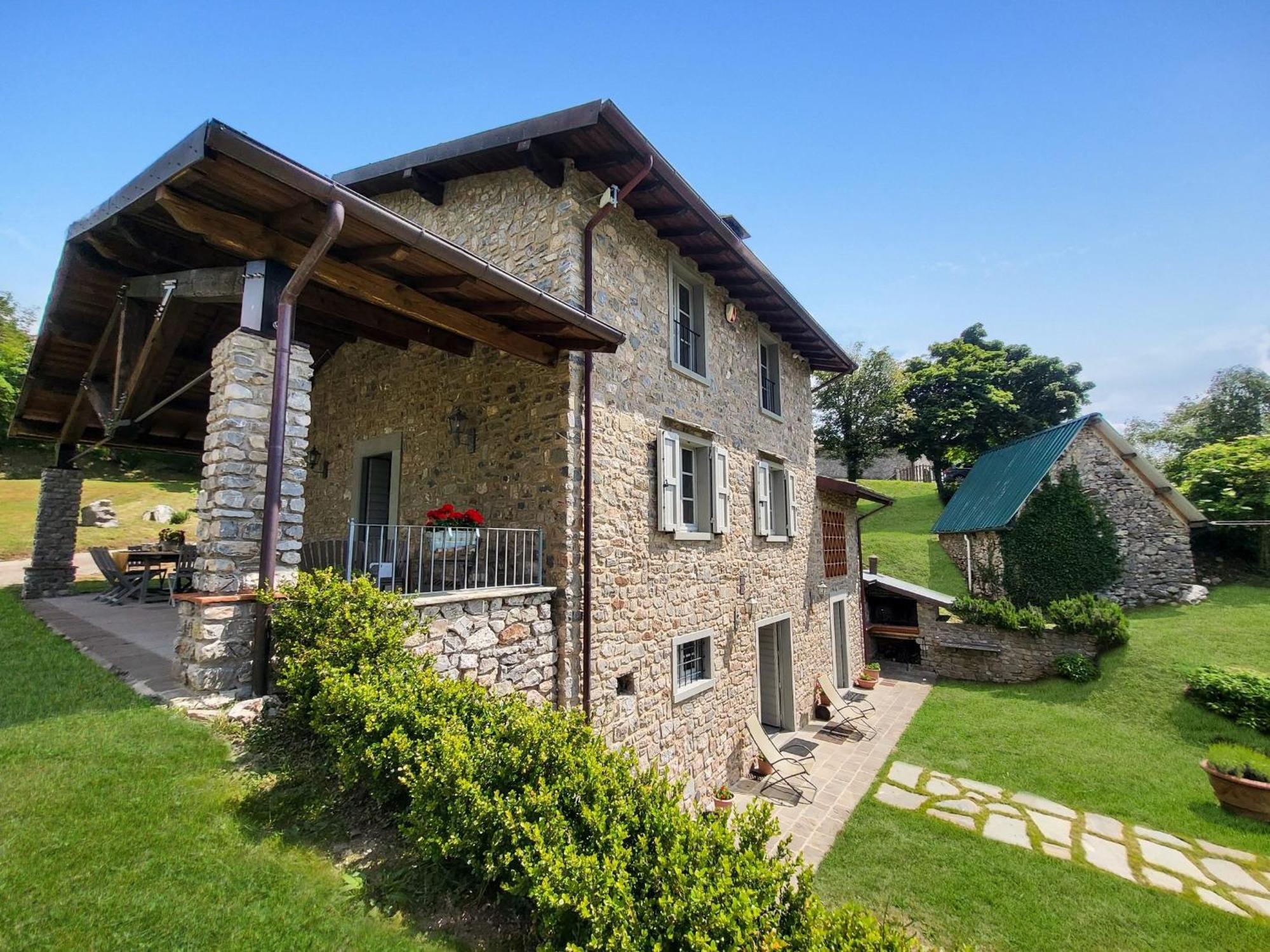 Il Pradicciolo Agriturismo Castelnuovo di Garfagnana Luaran gambar